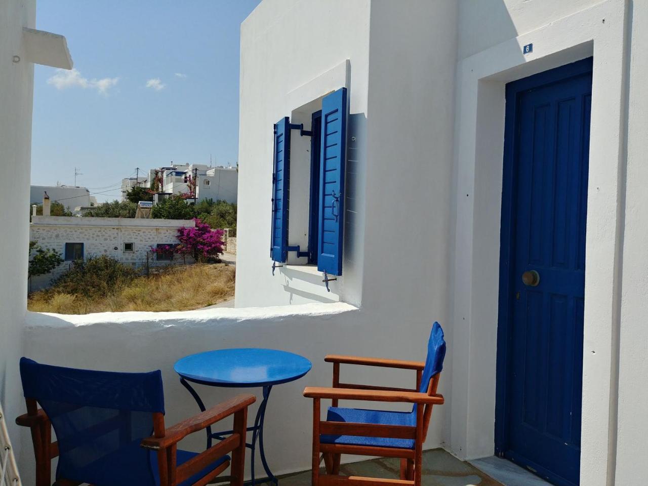 Casper'S Studios Piso Livadi Exterior photo